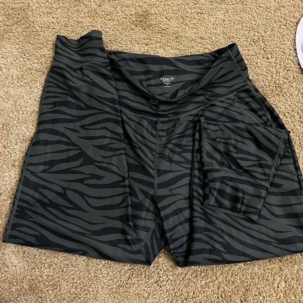 Old navy active